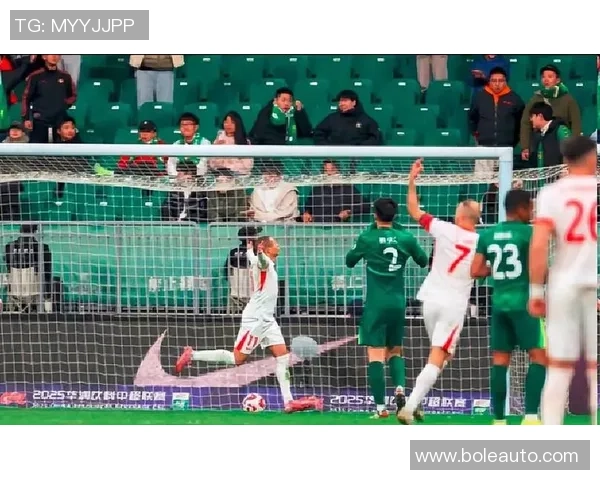 足球明星涉嫌假球丑闻曝光视频引发热议球迷愤怒声讨背后真相揭晓